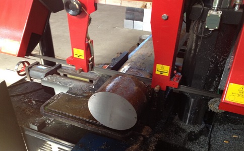 江陵卧式带锯床加工时出现明显振荡如何排查？